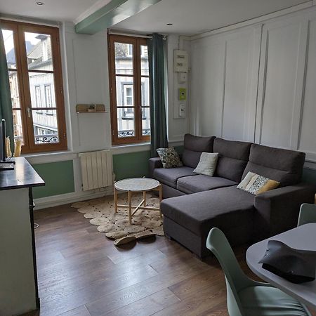 Le Saint Leonard... Il Est Vert Honfleur Exteriér fotografie